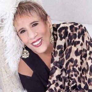 Meet your Posher, Lucia